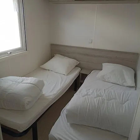 Mobil Confort 6 Personnes Kemping *